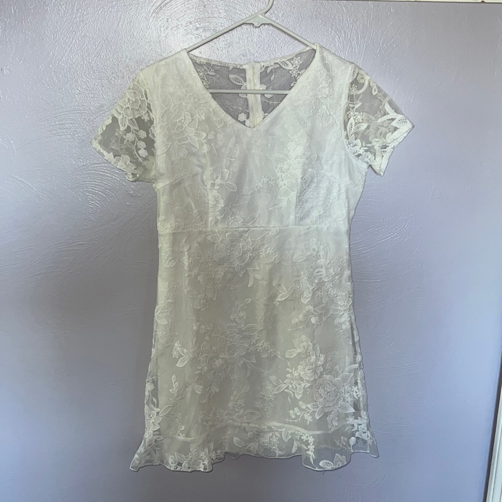 Mini white dress (WORN ONCE)